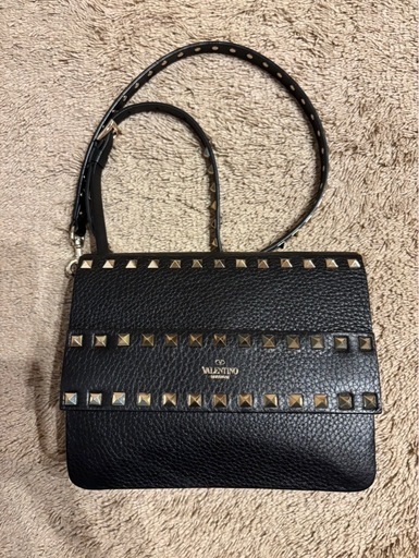 VALENTINO 