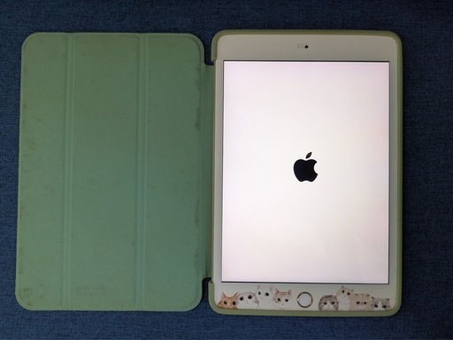 iPad mini 4 128GB WiFi ゴールド ネコのガラスフィルム付き