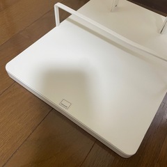 YAMAZAKI 掃除機　スタンド　中古品の画像