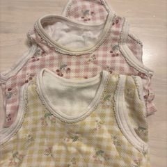 肌着ロンパースの画像