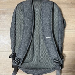 【美品】Incase City Compact Backpack 
の画像