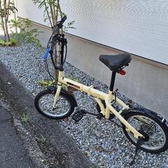 ＜美品車＞16インチ6段変速　折りたたみ自転車の画像