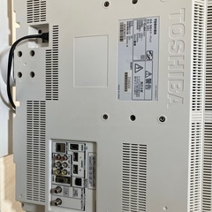 東芝　REGZA 26V 2011年製　ホワイトの画像