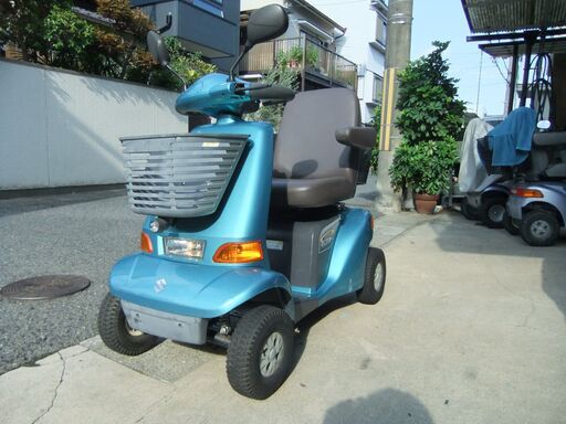 少し値下げ    スズキ　セニアカー　ＥＴ４Ｄ