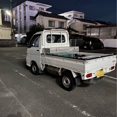 ハイゼットトラックの画像