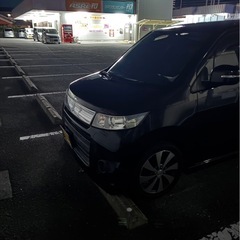 ワゴンRスティングレーの画像