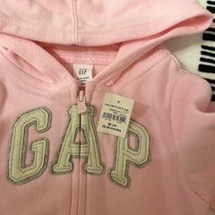 ★新品　ベビーギャップ　baby gap ピンク　パーカーの画像