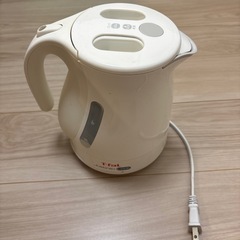 ティファール電気ケトル1リットルの画像