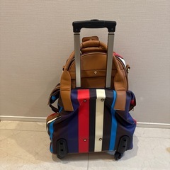 ボストンバックタイプ　キャリーケースの画像