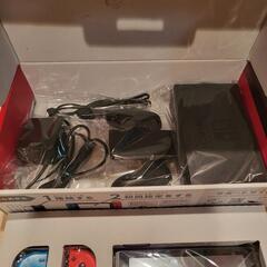 Nintendo Switch　バッテリー強化版　 マイクロSD32GB付き　動作確認済みの画像