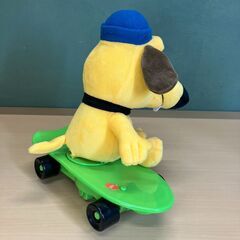 ひつじのショーン スケボーに乗ったビッツァーぬいぐるみの画像