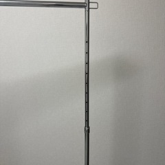 ハンガーラックの画像