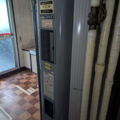 三菱 電気温水器 SRE-4653-BL 460L 室内で使用していましたの画像