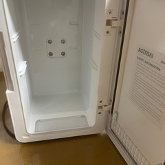 ミニ冷蔵庫の画像