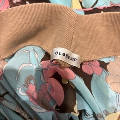 【close-up】花柄 薄手長袖 トップスMの画像
