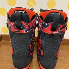 スノーボードブーツの画像