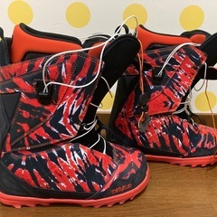 スノーボードブーツの画像