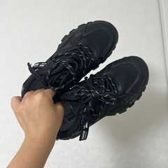 スニーカーの画像
