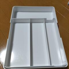 カトラリーケースの画像