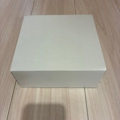 ダンボールボックスの画像