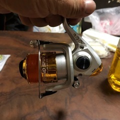 リール、メーカー不明2個セットの画像