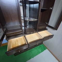 食器棚？キャビネット？激安にてお譲りします。かなり素敵です。傷少なく美品だと思いますの画像