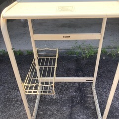 電子レンジ台の画像