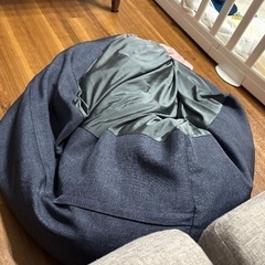 人をダメにするビーズクッションの画像