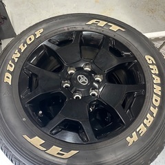 ハイラックス125タイヤホイールセットの画像