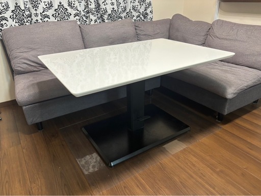 美品！テーブル