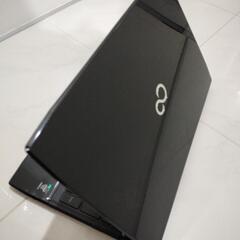富士通 LIFEBOOK SSD Windows11 Office ノートパソコンの画像