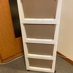 4段収納ルームケースの画像