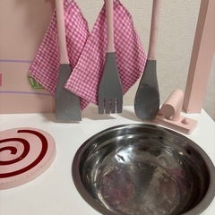 【決まりました】イマジナリウム　ピンク　木製キッチン　おままごとの画像