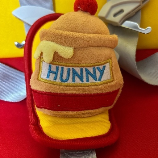 プーさん　チャイルドシート　ディズニー