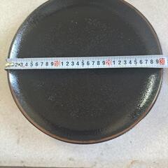 お皿です。7枚あります。の画像