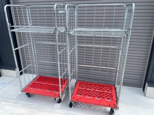 【取引中】引き取り限定　カゴ台車　棚板付き　2台まとめて
