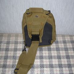 新品未使用　ボディバッグ？　手持ちバックとしても使用可能の画像