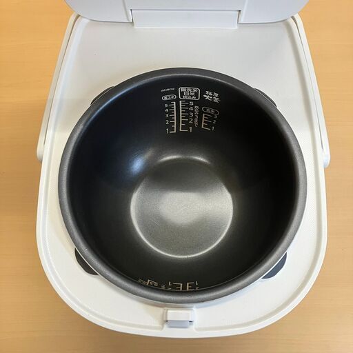 アイリスオーヤマ 5.5合炊き IHジャー炊飯器 ERC-IE50（ホワイト）2019年製