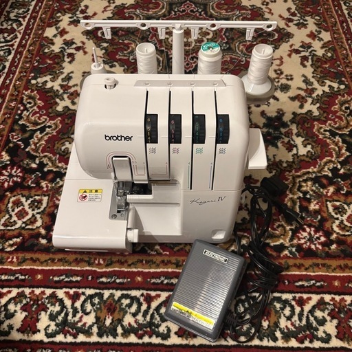 【お譲り先決定】ロックミシンかがりIV