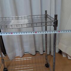 スチールラックの画像