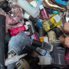 中古〜美品コスメまとめての画像