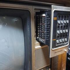 昭和レトロ サンヨー カラーテレビの画像