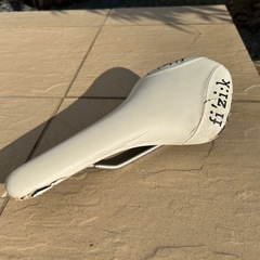 ジャンクFi’zi:kサドルAntares の画像