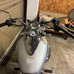 スズキ　イントルーダー250LC 配送可能　支払いは現金or振り込みも可能の画像