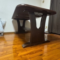 ダイニングテーブル(大)の画像