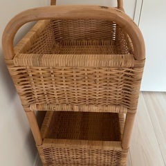 ラタン製 2段式バスケットの画像