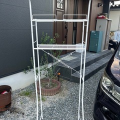 ランドリーラック 幅調整可能の画像