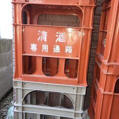 一升瓶ケースの画像
