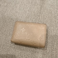 ルイヴィトン 財布の画像