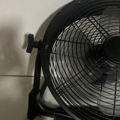 9/8受け取り可能な方優先🙏充電扇風機の画像